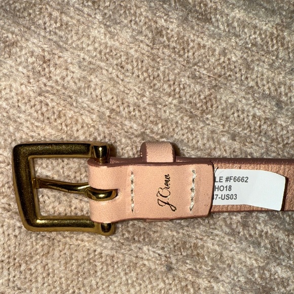 J Crew Elegant Light Pink Belt with Gold Buckle - Picture 4 of 5